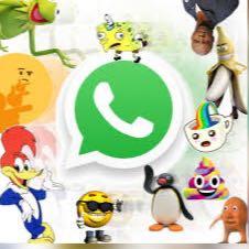 FIGURINHAS (STICKERS) E BATE-PAPO 